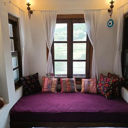 Puli Aegean Bed & Breakfast *